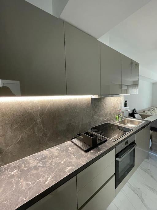 Niarchos Apartment III 아테네 외부 사진